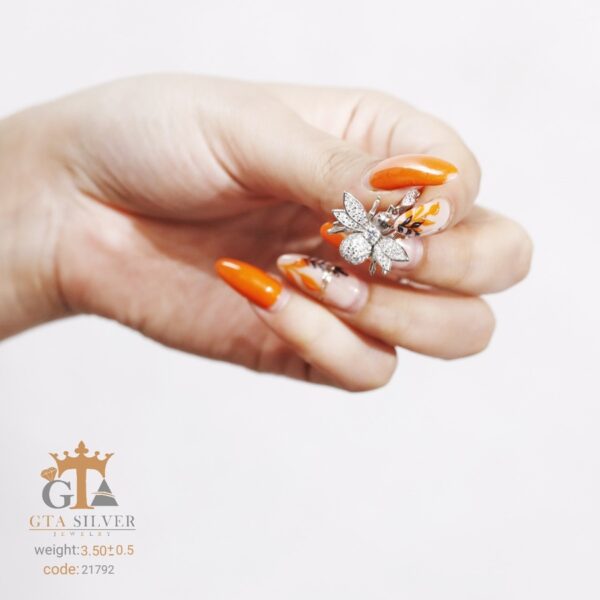 مدال نقره میکرو طرح زنبور کد 21792 - Image 3