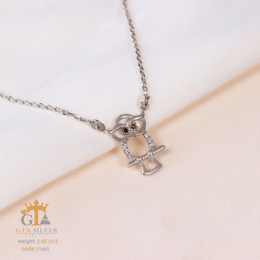 164ff161-1240-4369-89f3-c486f46d0113.jpg مدال نقره میکرو طرح جغد کد 21685 - Image 1