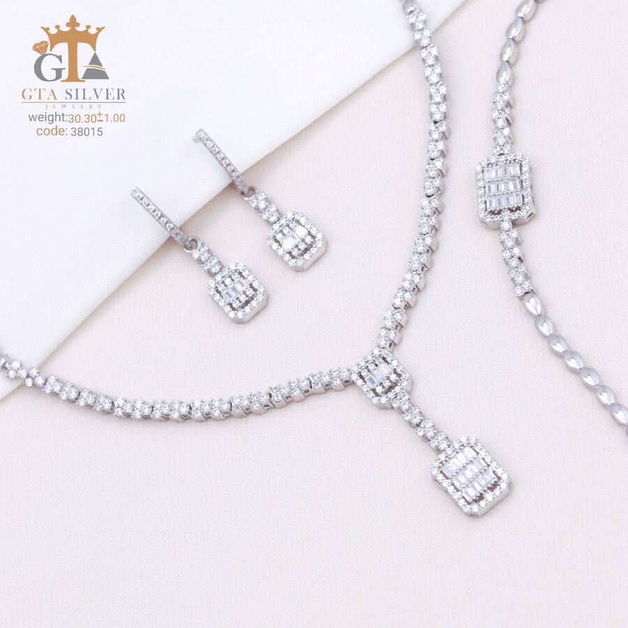 1aae708a-8f5d-46f2-a804-7e706909f744.jpg سرویس نقره سوپر میکرو طرح امرالدکات کد 38015 - تصویر 1