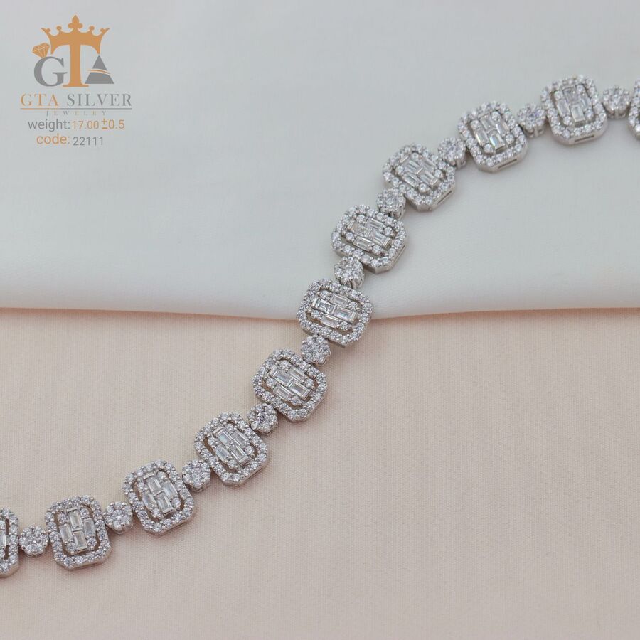 2b7161b9-e166-4633-83cb-2e4af7f2b182.jpg دستبند نقره میکرو طرح امرالدکات کد 22111 - Image 1