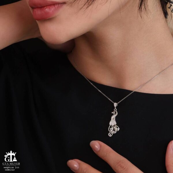 مدال نقره زنانه طاووس میکرو کد 21947 - Image 2