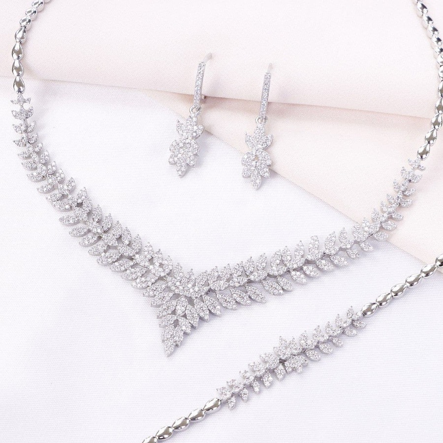 37a5ade4-6930-492e-838b-9f19a1a07c47.jpg سرویس نقره مارسا کد 11113 - تصویر 1