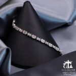 دستبند نقره زنانه مدل امرالدکات طرح گل کد 22166 - تصویر 3