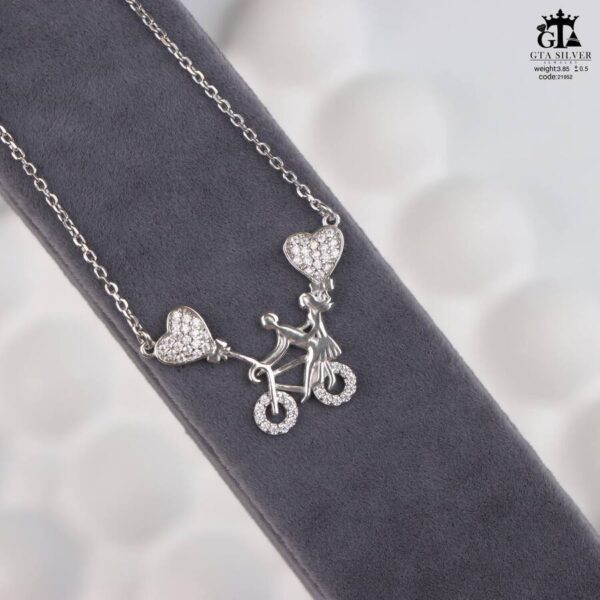 مدال نقره زنانه دوچرخه نگین دار میکرو کد 21952 - Image 3