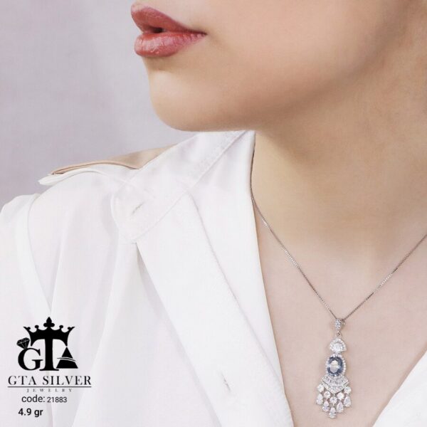 مدال نقره زنانه تک نگین مجلسی میکرو کد 21883 - Image 2