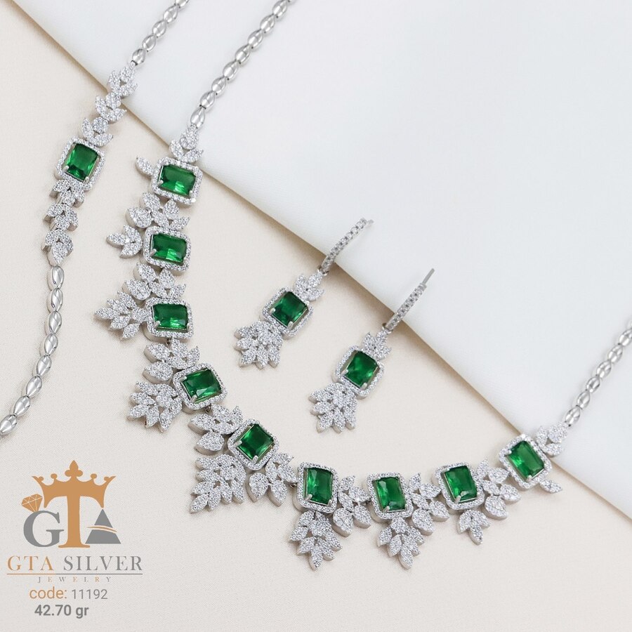 5d56ba4c-a348-42f1-8af6-fd7583ad58ca.jpg سرویس نقره مارسا طرح امرالدکات کد 11192 - Image 1