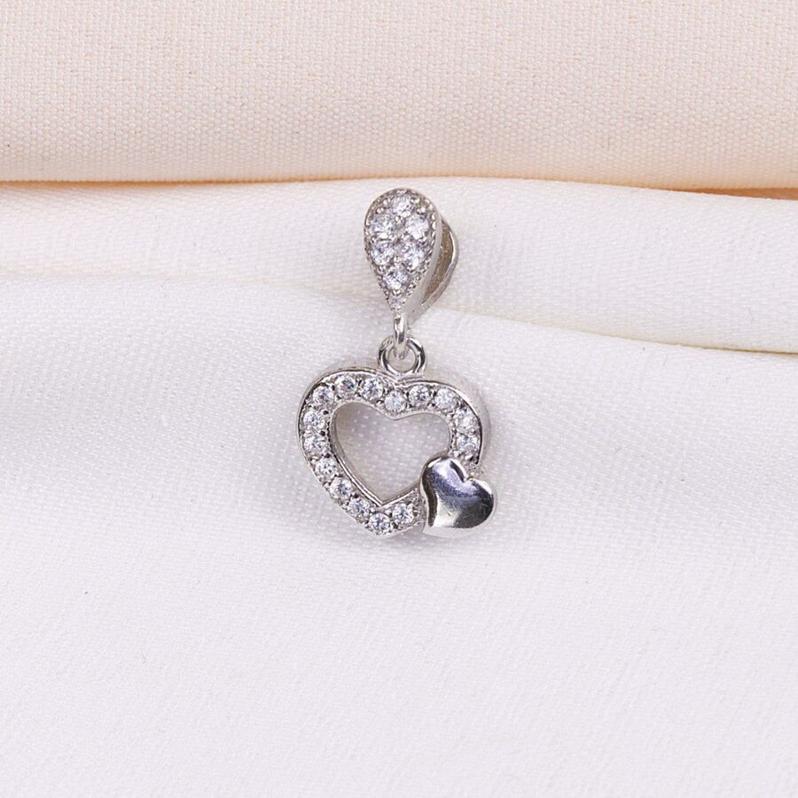 62bf7e09-770d-4aae-b114-fb7603343bc1.jpg مدال نقره میکرو قلبی کد 21467 - تصویر 1