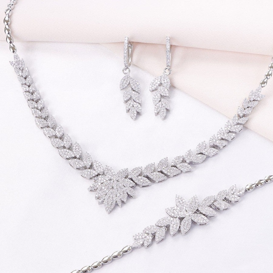 65b0705c-ca08-462c-a5eb-31e48c9cc576.jpg سرویس نقره مارسا کد 11026 - Image 1