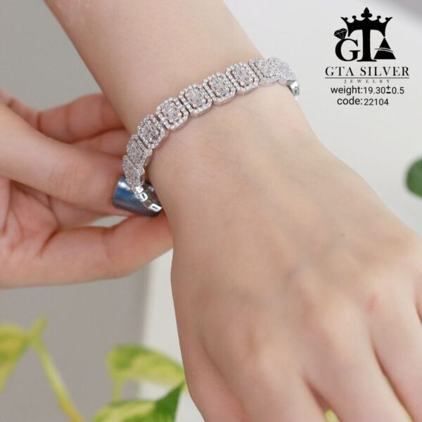 دستبند نقره میکرو طرح امرالدکات کد 22104 - Image 2