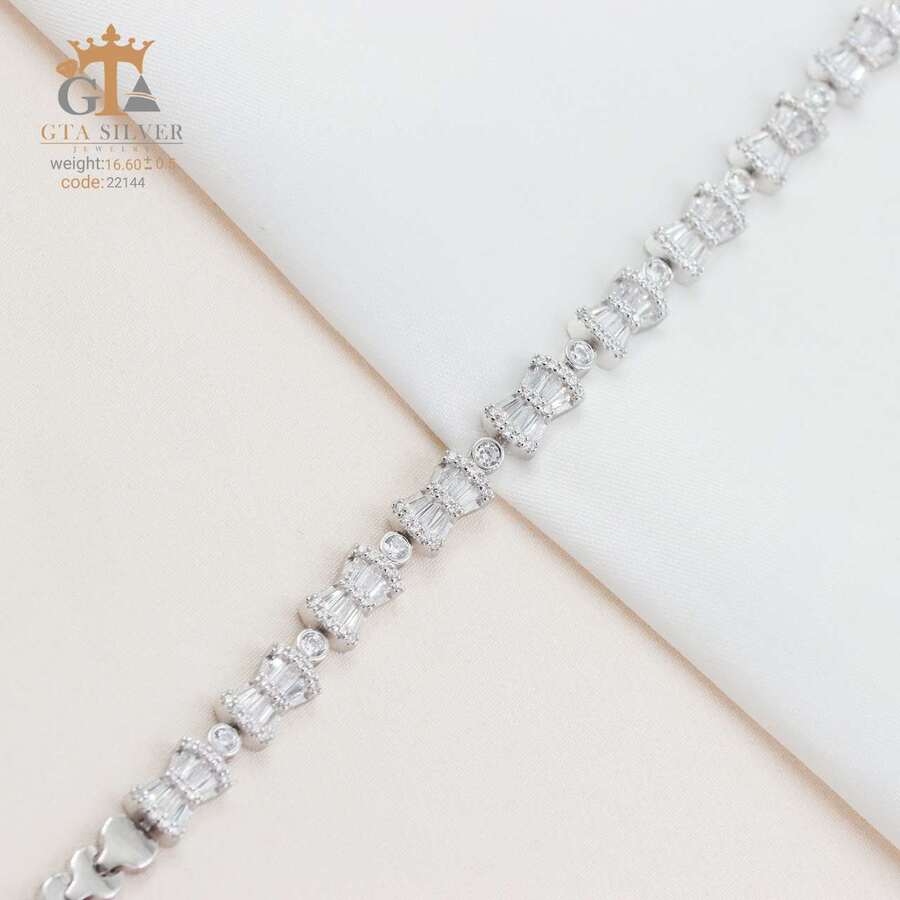 6c433bb5-a883-4ced-82ff-a03ef465bf99.jpg دستبند نقره میکرو کد 22144 - تصویر 1