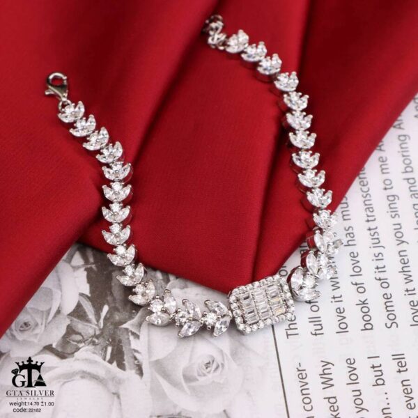 دستبند نقره زنانه میکرو نگین دار امرالدکات کد 22182 - Image 3