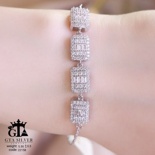 دستبند نقره میکرو طرح امرالدکات کد 22158 - تصویر 2