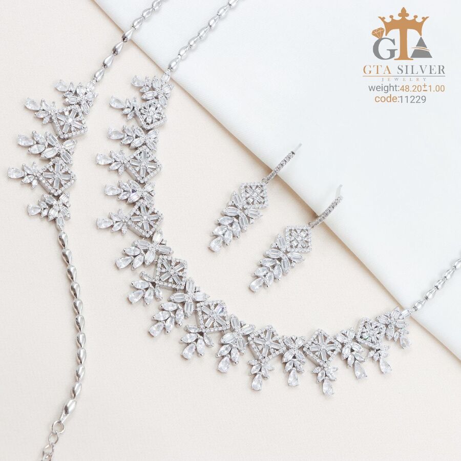 859fb95d-3d48-4440-9653-269ff14ba592.jpg سرویس نقره مارسا کد 11229 - Image 1