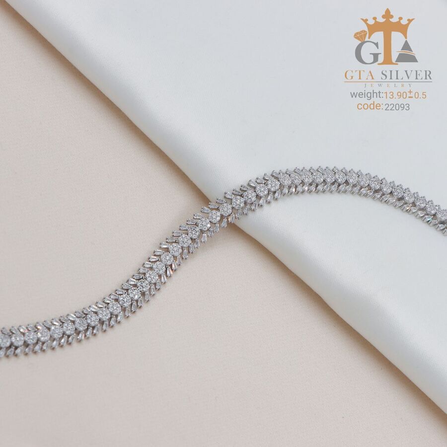 93a4808c-513c-43d5-89ab-7abc92b2a4a4.jpg دستبند نقره میکرو کد 22093 - Image 1