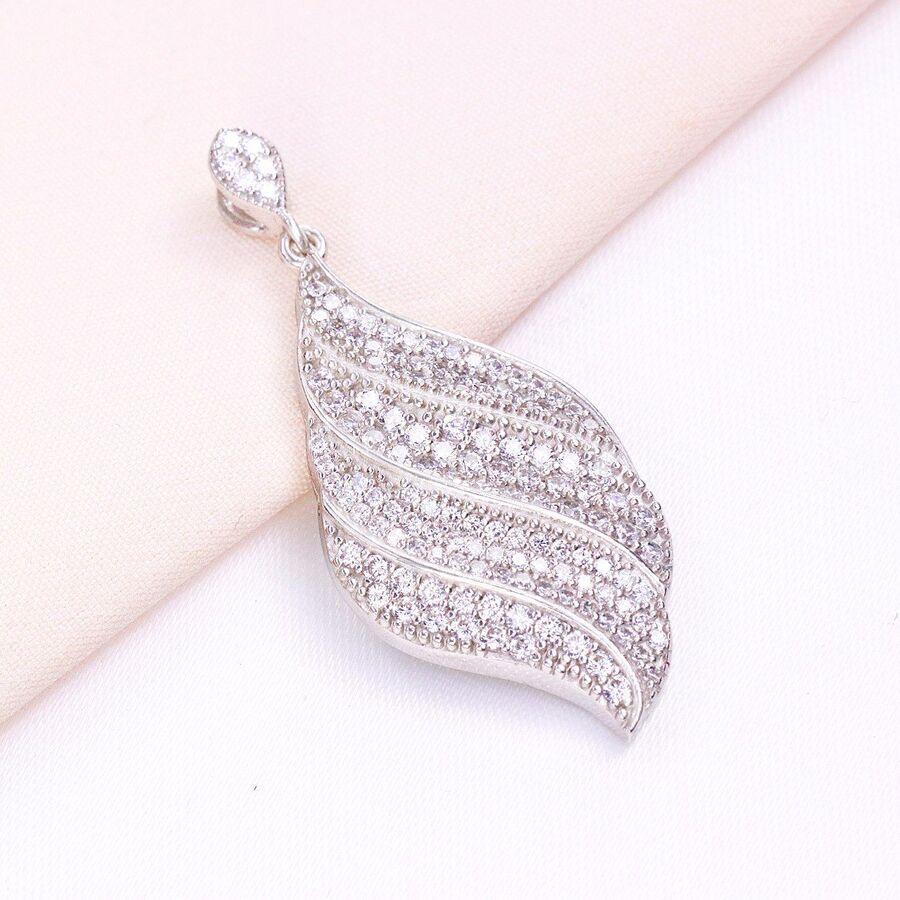 95c53d87-5d7a-4100-8192-7ccf9ed6a002.jpg مدال نقره میکرو کد 21263 - تصویر 1