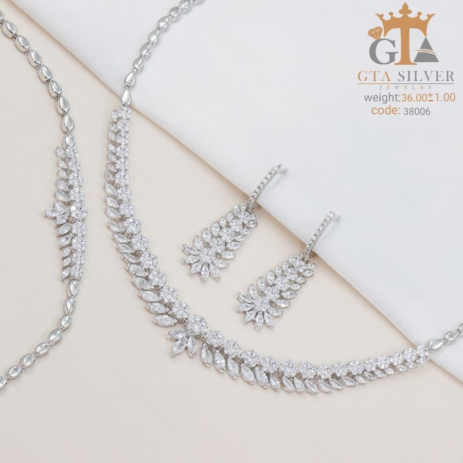 98bf5c6f-bd22-4122-99e0-e6ebbe8eb23b.jpg سرویس نقره طرح جواهر سوپر میکرو کد 38006 - Image 1