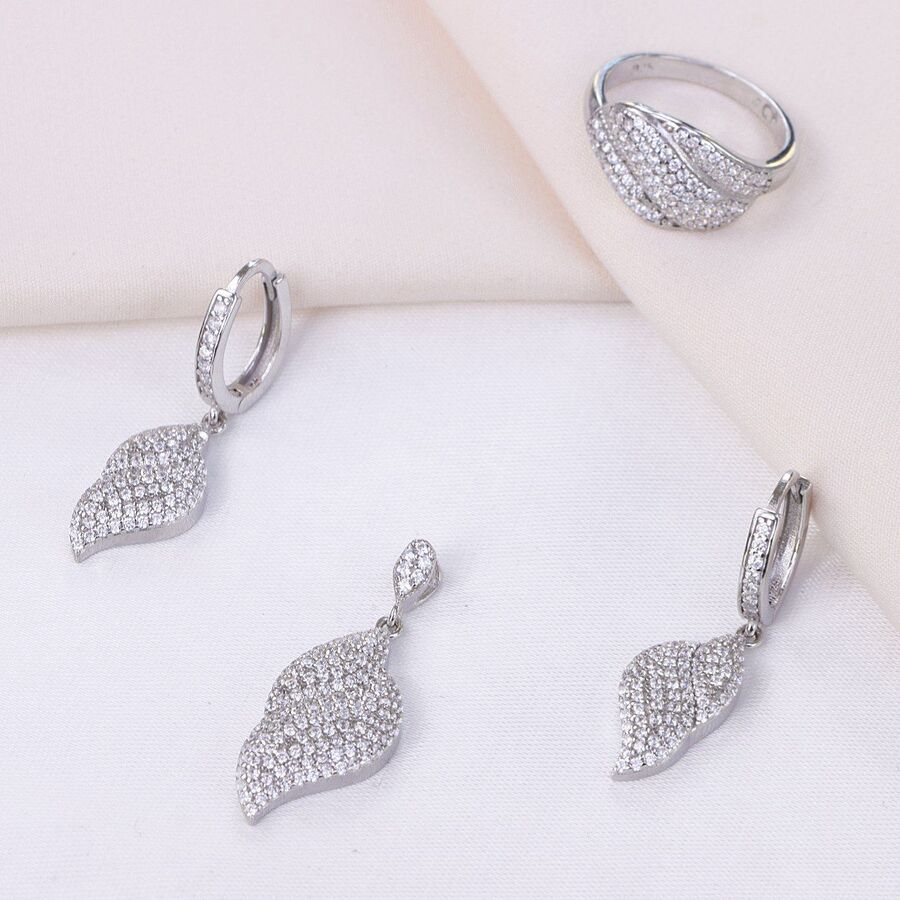 9abac44f-a06a-48de-a191-e4fa80f23752.jpg نیم ست نقره میکرو کد 16195 - تصویر 1