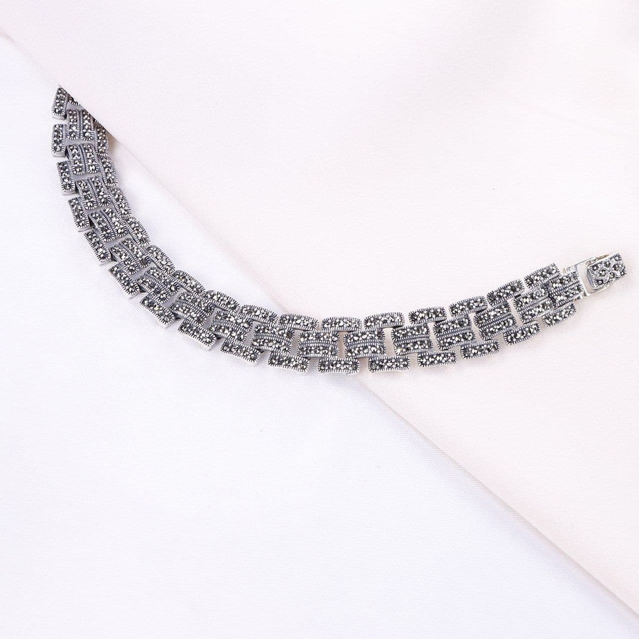 9b95d85d-8e93-46a9-aa22-e9776f6114ee.jpg دستبند نقره مارگازیت کد 37026 - Image 1