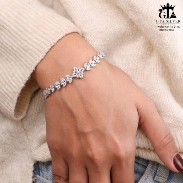 دستبند نقره زنانه طرح فلاور کد 22169 - تصویر 2