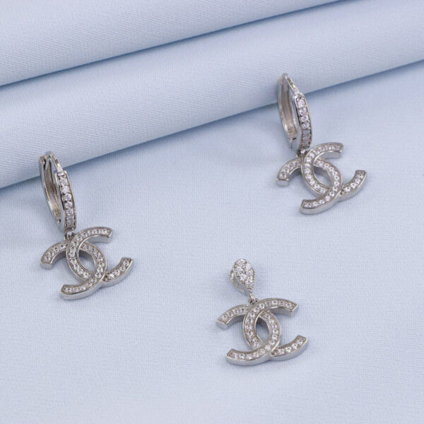 نیم ست نقره میکرو طرح شانل کد 16374 - Image 2