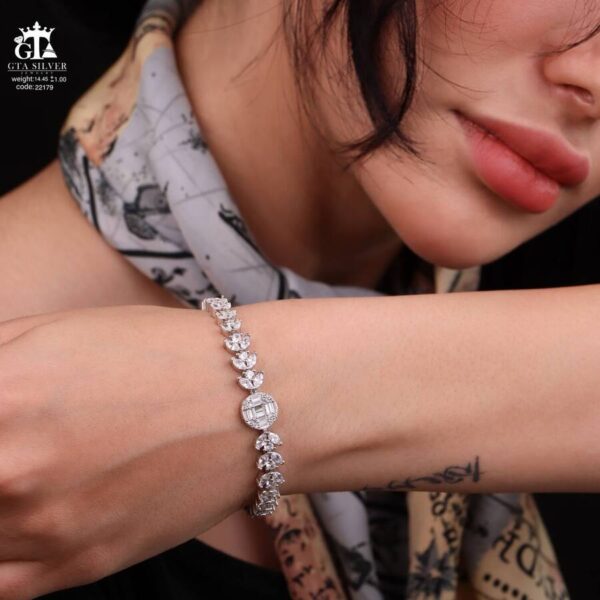 دستبند نقره زنانه نگین دار امرالدکات کد 22179 - Image 2