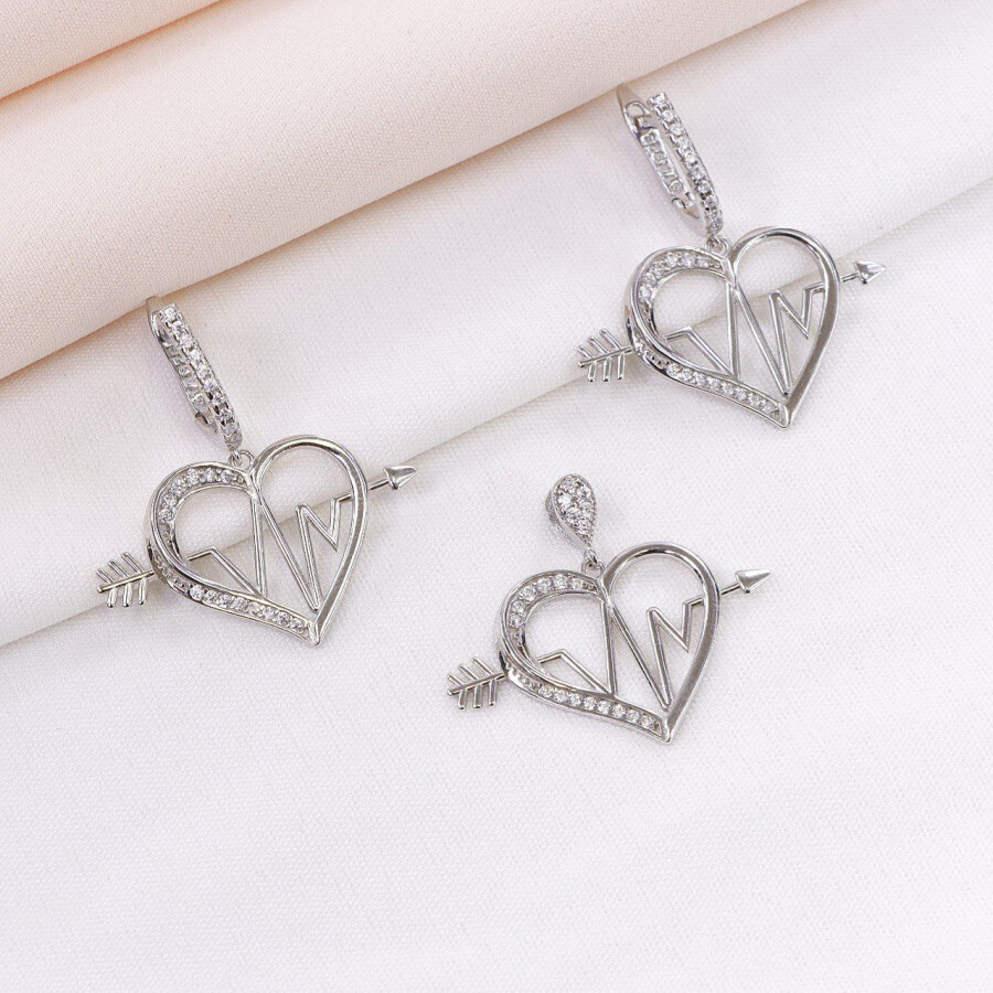 afb7472a-44e5-4b4b-ba35-205124240c34.jpg نیم ست نقره میکرو طرح قلب کد 16329 - Image 1