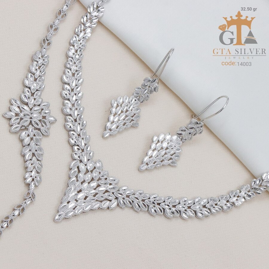 b2f82f9d-653a-4bbb-933c-6e3217c57e38.jpg سرویس نقره تراش بدون نگین کد 14003 - تصویر 1