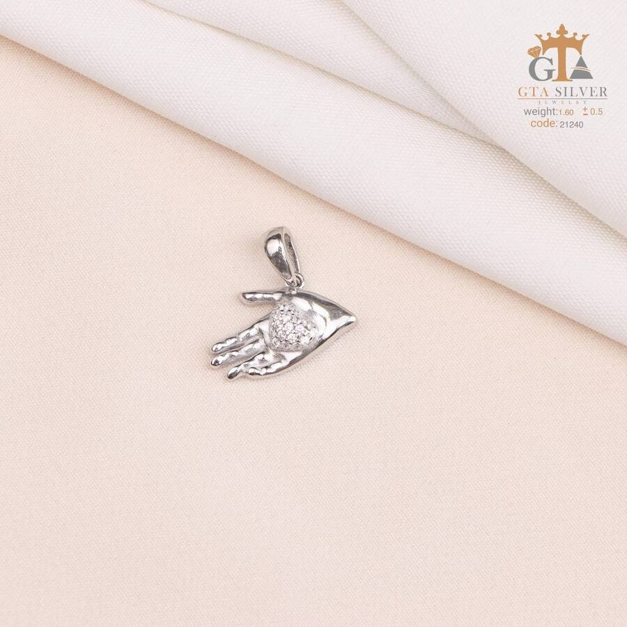 bb9ccda3-a878-4cb6-bdbd-581facb34d19.jpg مدال نقره زنانه قلب میکرو کد 21940 - تصویر 1