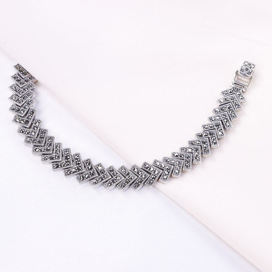 c9532bb5-dbab-466a-a2eb-382be06ffe01.jpg دستبند نقره مارگازیت کد 37003 - تصویر 1