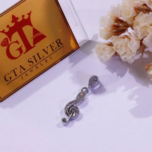 مدال نقره میکرو طرح نت موسیقی کد 21579 - Image 2