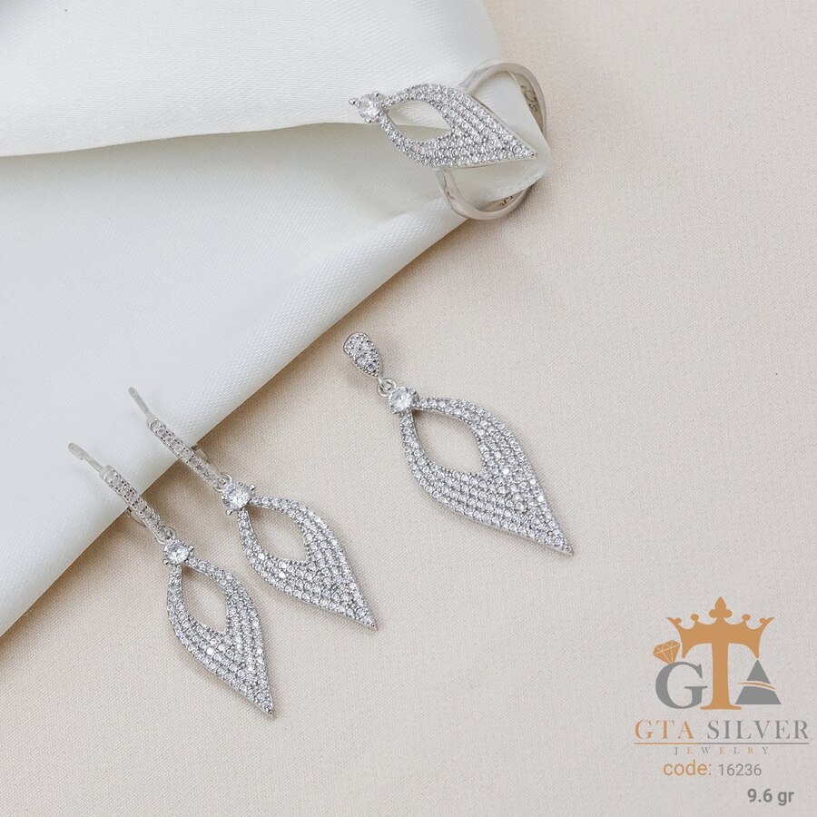 cfeaeb6e-9369-4bee-bd36-9f36115d733e.jpg نیم ست نقره میکرو کد 16236 - تصویر 1