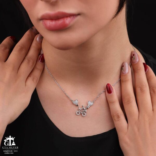 مدال نقره زنانه دوچرخه نگین دار میکرو کد 21952 - Image 2