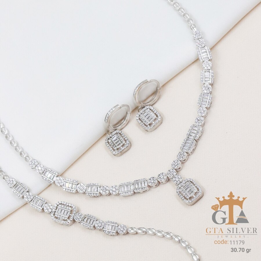 e637342f-ee10-4e55-9cf1-76a05b7b4899.jpg سرویس نقره مارسا طرح امرالدکات کد 11179 - Image 1