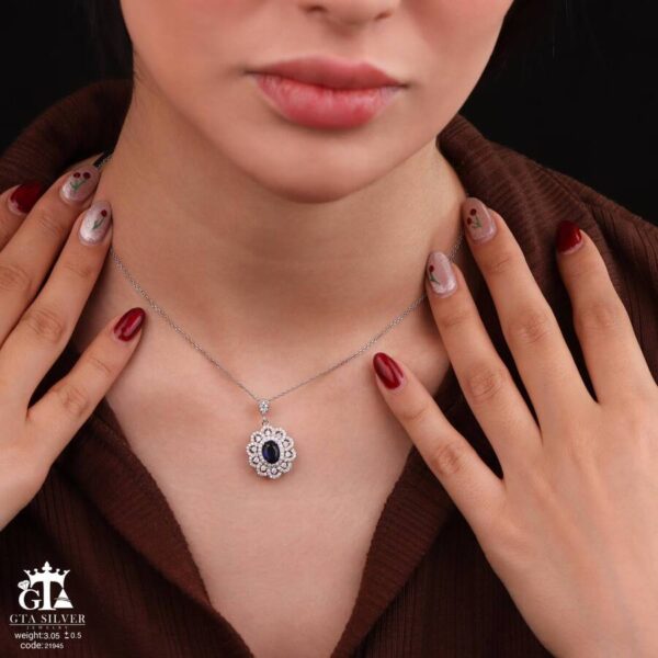 مدال نقره زنانه نگین دار میکرو کد 21945 - Image 2