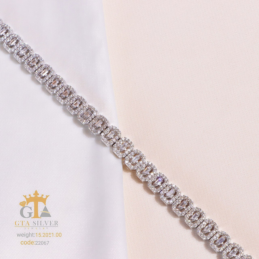 f238163a-e2d1-4c48-b32e-310f4c54ee6b.jpg دستبند نقره زنانه میکرو طرح امرالدکات کد 22067 - تصویر 1