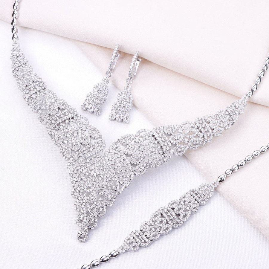 fe6e9565-2d6e-4716-9692-8f2b2ea42209.jpg سرویس نقره مارسا کد 11010 - Image 1