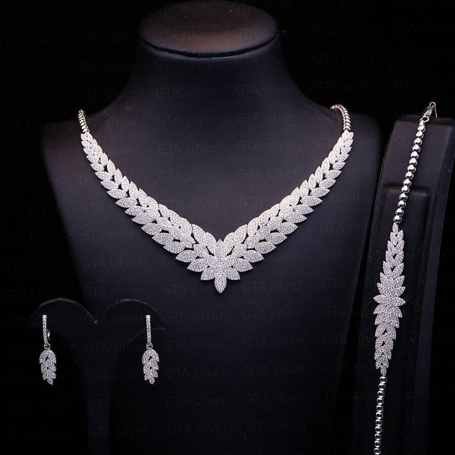 product_16d1ec04-4543-46ee-a580-3da89be0caf5.jpg سرویس نقره مارسا کد 11034 - Image 1