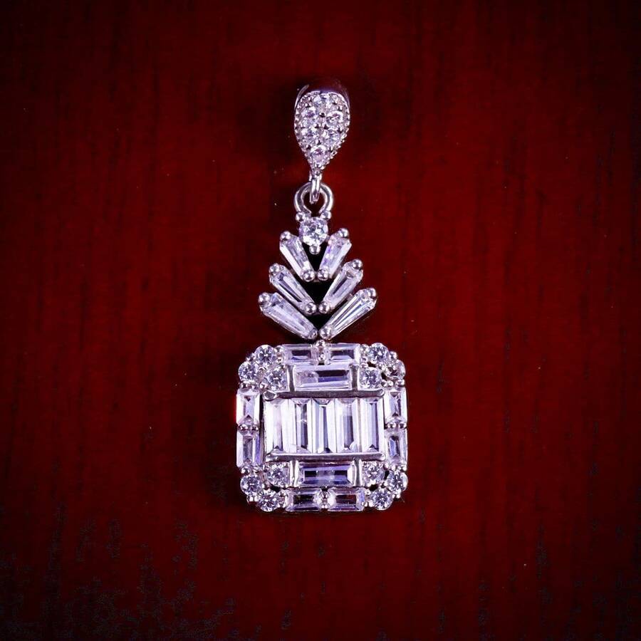 product_1a460c4d-72bc-42ae-8188-ff83ead55e5a.jpg مدال نقره میکرو طرح امرالدکات کد 21296 - Image 1