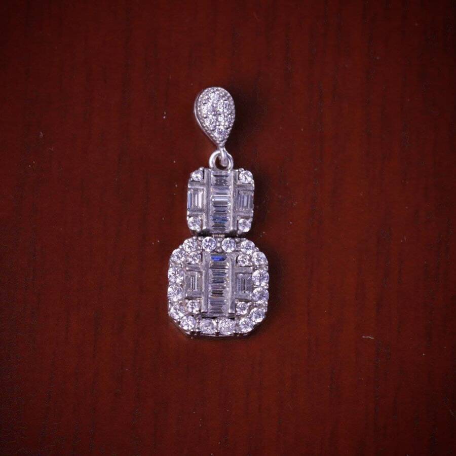 product_1da72fee-e9e5-4961-8500-7a4c19b81d1b.jpg مدال نقره میکرو طرح امرالدکات کد 21502 - Image 1