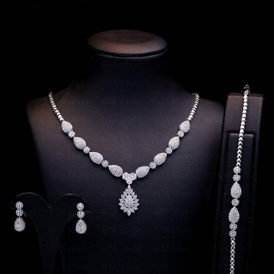 product_3b955247-08a5-4285-a79a-109111fb3c6f.jpg سرویس نقره آتنا کد 3004 - تصویر 1