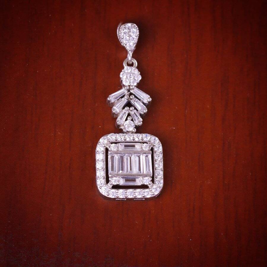 product_74760305-0dfd-479d-a89b-7383cab10855.jpg مدال نقره میکرو طرح امرالدکات کد 21389 - Image 1